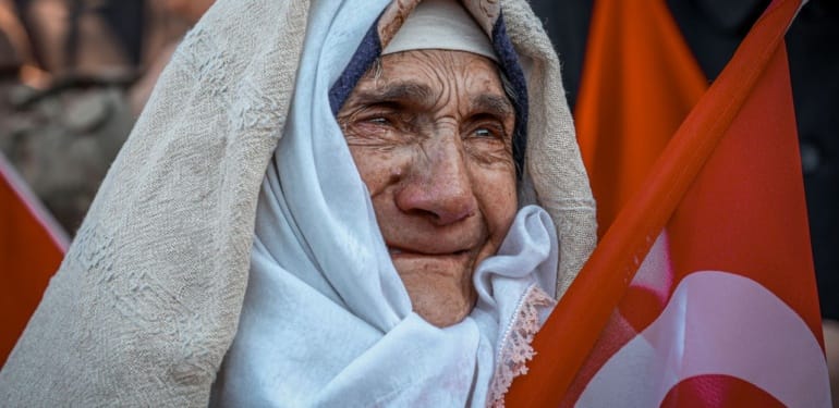 EMEKLİ MAAŞI ZAM FARKI NE ZAMAN YATACAK? SSK-Bağ-Kur Emeklisi Zam Farkı Ödeme Tarihleri 2026: Gözler 4A, 4B, 4C Emekli Ödemelerinde!